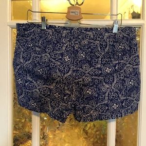 Old Navy blue print shorts Size 12